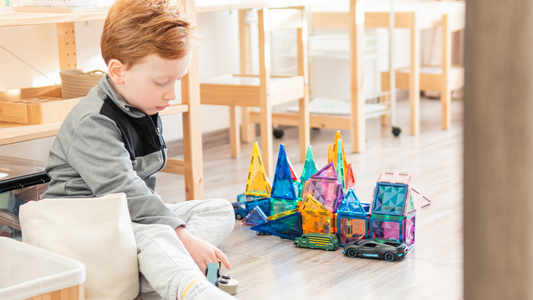 Open-Ended Play: How to support it with Lernitoys – and why it belongs in everyday play?